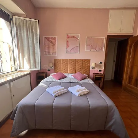 --colosseum 15 Min-- Trastevere, Free Wi-fi & A-c Διαμέρισμα *